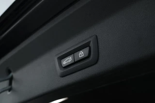BMW X3 xDrive30e High Executive  360°cam, Stoelverwarming, Volleder, Carplay, interieur voorverwarming/(koeling) / 22