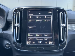 Volvo XC40 1.5 T4 Recharge R-Design Pano Leer H/K Camera Stoel/Stuurverw Led Carplay Plug-in PHEV / 39