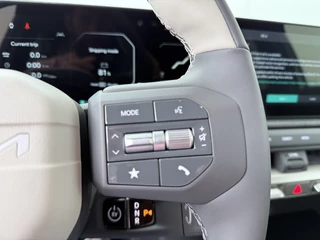 Kia EV3 GT-Line Business Edition 81.4 kWh  Navigatie - Achteruitrijcamera - Apple & Android Carplay - Nieuw uit voorraad leverbaar / 28
