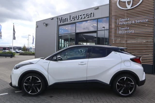 Toyota C-HR 1.8 HYBRID GR-SPORT 19"LM-VELGEN 1e EIGENAAR NL-AUTO STOELVERW. LED JBL-AUDIO P-SENSOREN APPLE/ANDROID 19"LMV / 2
