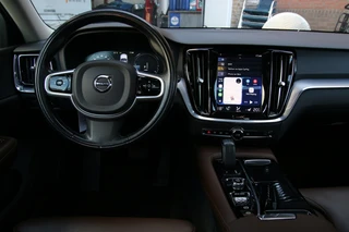 Volvo V60 2.0 T6 TE AWD MomPro / 5