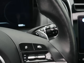 Hyundai Tucson 1.6 T-GDI PHEV Comfort Smart Panoramadak | Trekhaak | Navigatie | Camera / 42