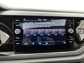 Volkswagen TAIGO 1.5 TSI R-Line Business | Automaat | Adaptive cruise | Parkeersensoren | Panoramadak / 23