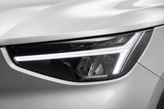 Volvo XC40 T5 Recharge Bright 262PK Plug-in Hybrid Carplay | Camera | Keyless | / 4
