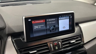 BMW 2-serie Active Tourer 216i Executive Edition LM NAVI LED HEAD UP. / 32