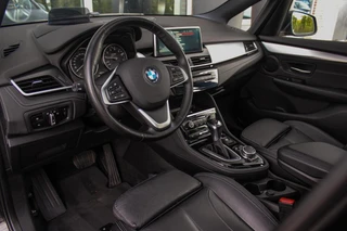 BMW 2-serie Active Tourer 225xe Luxury | Driving Assistant Plus | Panoramadak | Fileassistent | Active Cruise control | Head-up | HiFi audio | Sportstoelen | Rijstrooksensor | Keyless entry / 13