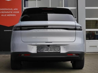 Leapmotor B10 Design ProMax 67.1 kWh | Wltp 434km | 750kg trekgewicht | Stoel en stuur verwarming | 360 graden camera | Lederen bekleding | Panoramadak | Led | Regensensor | Sfeerverlichting | Elektrisch verstelbare voorstoelen / 5