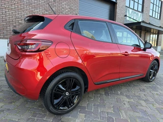 Renault Clio 1.0 TCe / Navigatie by Apple CarPlay - Android / 1e Eigenaar / ALL-Season banden / Cruise Control / PDC met optische / 2