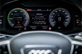 Audi A6 Avant 55 TFSI e Quattro S Line  Full Black Matrix Led Panorama 21" ACC Trekhaak / 31
