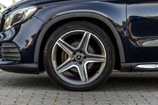 Mercedes-Benz GLA 180 Business Solution AMG | NL Auto | 19" | Camera / 19
