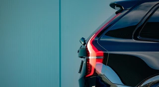 Volvo XC90 T8 Plug-in hybrid AWD MY 2027 Vanaf €76.945,- / 12