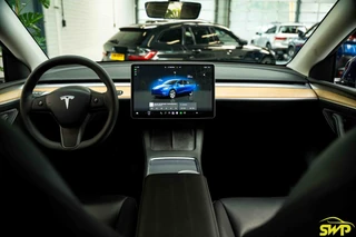 Tesla Model Y Long Range AWD 75 kWh / 4