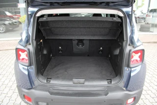 Jeep Renegade 1.5T e-Hybrid Limited/Stoel/Stuurverw/ / 24