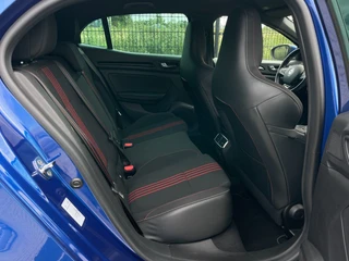 Renault Mégane 1.6 E-Tech Plug-In Hybrid 160 R.S. Line | Camera | PDC | Keyless | / 28