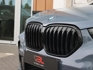 BMW X1 xDrive25e High Executive M-sport | SOH 88% | Panoramadak / 56