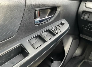 Subaru XV 2.0i Premium AWD 150 pk AUT  | dealer onderhouden | navigatie | leer | schuif-/kanteldak | cruise control | camera / 26