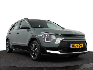 Kia Niro 1.6 GDi Hybrid DynamicLine  - Climate Control - Adaptieve Cruise Control - Lichtmetalen Velgen - Navigatie - Fabrieksgarantie tot 04-2032 / 12