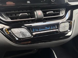 Toyota C-HR 2.0 Hybrid GR-Sport JBL Camera Alcantara Stoelverw Nav/Cruise Voll.Onderhouden! / 38