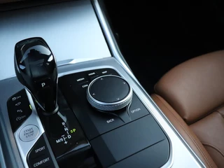 BMW 3-serie Touring 330i High Executive Edition | M SPORT | LEDER |  PANO-DAK | 360° CAMERA | CRUISE | APPLE CARPLAY | STOELVERW. | / 27