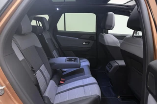 Opel Grandland Electric GS 73 kWh | Stoelverwarming | Verwarmd stuurwiel | Adaptieve Cruise Control | 360° Camera | Panoramisch schuif/kantel dak | Matrix LED koplampen | 20'' Lichtmetalen velgen / 15
