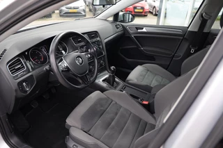 Volkswagen Golf 1.6 TDI Comfortline Business|Navi|ACC|Stoelverw.|Carplay| / 6