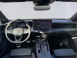 Volkswagen Passat Variant 1.5 eHybrid R-Line Edition 272pk / 5 JR Garantie / Pano / Leer / Trekhaak / H-K / Hud / Keyless / 360 / 21