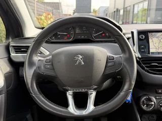 Peugeot 2008 Blue Lion 1.2 PureTech 130PK Navigatie, Parkeersensoren, Trekhaak, Panoramadak, Apple Carplay, Android Auto / 16