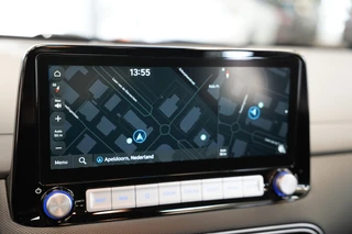 Hyundai Kona EV Comfort 64 kWh 3-Fase  Warmtepomp Two-Tone Adaptive-Cruise Navigatie / 17