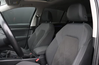 Volkswagen Golf 1.5 TSI Style | MEMORY | PANODAK | HEAD-UP | CAMERA | NAVI | CRUISE | / 16
