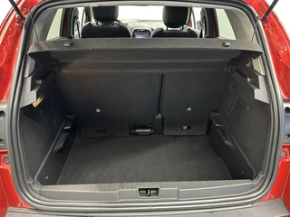 Renault Captur 1.2 TCe Intens NAVI CRUISE ECC TREKHAAK LM. / 38