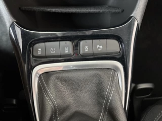 Opel Crossland 1.2 Turbo Elegance AGR ergonomische bestuurdersstoel | Afneembare Trekhaak / 20