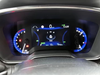 Toyota Corolla 2.0 Hybrid Business Sport Intro | Automaat | Adaptive cruise | Stuur & stoelverwarming | Navigatie | Camera / 16