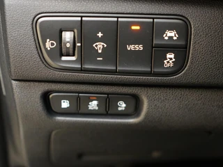 Kia Niro 1.6 GDi PHEV DynamicLine ✅Stoel+Stuurverw.✅All Season✅Adapt Cruise✅Trekhaak✅Camera✅Lane Ass.✅ / 23