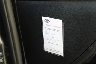 Toyota C-HR 1.8 HYBRID PREMIUM Stoel/stuurverwarming , Afn. Trekhaak / led. / 17