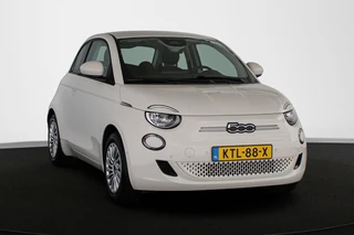 Fiat 500 3+1 Icon 42 kWh SOH 97% Achteruitrijcamera Apple CarPlay Stoelverwarming / 2