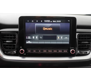 Kia Stonic 1.0 T-GDi MHEV DynamicPlusLine  - Camera - Stoel/stuurverwarming - Cruise control - Applecarplay - Android Auto 7 jaar of 150.000km Fabrieksgarantie / 30