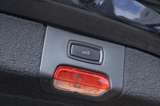 Porsche Cayenne 3.0 S E-Hybrid Platinum Edition Pano|Stoelverwarming|Bose| / 54