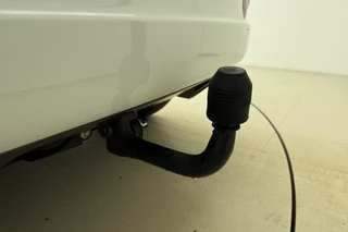 Jeep Compass 4xe 240pk Plug-in Hybrid Automaat S | Lederen bekleding | Navigatie | Trekhaak | Achteruitrijcamera | Electrische achterklep | Keyless | Stoel- en stuurverwarming | 19" Lichtmetalen velgen / 9