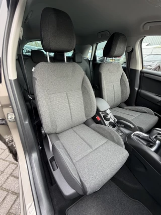 Citroën C4 130pk Feel Collection (Trekhaak - Keyless Entry - Parkeersensoren V+A - 17" - Automatische Airco - Navigatie - Apple Carplay) / 12