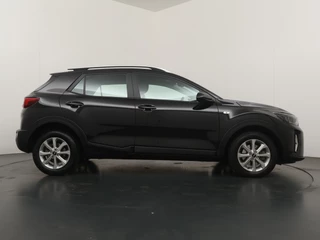 Kia Stonic 1.0 T-GDi MHEV DynamicLine  Navigatie - Achteruitrijcamera - Cruise Control - Apple & Android Carplay - Fabrieksgarantie t/m 14-04-2032 / 10