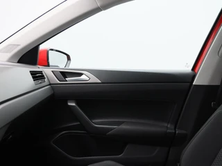 Volkswagen Polo 1.0 TSi Comfortline | Airco | Trekhaak | Adaptive Cruise | LED Dagrijverlichting | Armsteun | 15.901 Km!! / 29