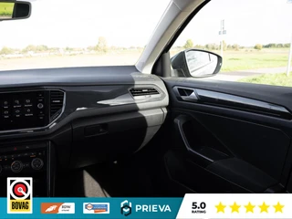 Volkswagen T-Roc 1.5 TSI Sport | Carplay | Virtual | 19 inch | DSG | Trekhaak | Camera / 54