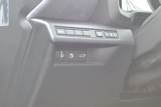 Lexus LBX 1.5 Cool 2WD ELEK-STOEL STOELVERWARMING KEYLESS ELEK-KOFFERKLEP BLIND-SPOT / 18
