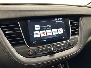 Opel Grandland X 1.2 Turbo Innovation CAMERA NAVI LM CARPLAY ECC CRUISE. / 28
