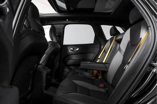 Volvo XC60 2.0 T8 Plug-in-hybrid AWD Polestar Engineered - Facelift MY26  | S/K-Panodak | Dig.Cockpit | Adapt.Cruise | Harman/Kardon | Stoel+-Stuurverw. | Elek. stoelen | 360 Camera | NAV + App.Connect + NAV | ECC | LM 21" | 9211 / 66