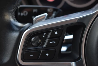 Porsche Panamera 4 Sport Turismo 3.0 Turbo Open dak | Keyless | Luchtvering | Carplay | Mem.stoelen | Softclose | 4x stoelverwarming | Bose | Full LED | 21" / 57