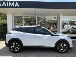 Peugeot 2008 1.2T 100pk Allure | DEMO | Facelift model | Parkeersensoren voor + achter | Apple Carplay/Android Auto | Climate Control | Lichtmetalen velgen / 2
