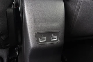 Peugeot 208 1.2 Hybrid 110 e-DCS6 Allure Apple CarPlay Climate Control 16" / 30