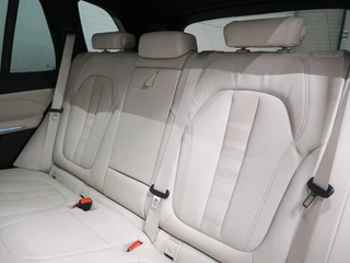BMW X5 xDrive45e M-Sport Panoramadak | CoPilot | Laser | Harman Kardon / 37
