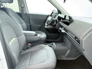 Kia EV2 Plus 61 kWh  - Navigatie - Achteruitrijcamera - Adaptief cruise control - Stoelverwarming - Stuurverwarming - Nieuw uit voorraad leverbaar / 41